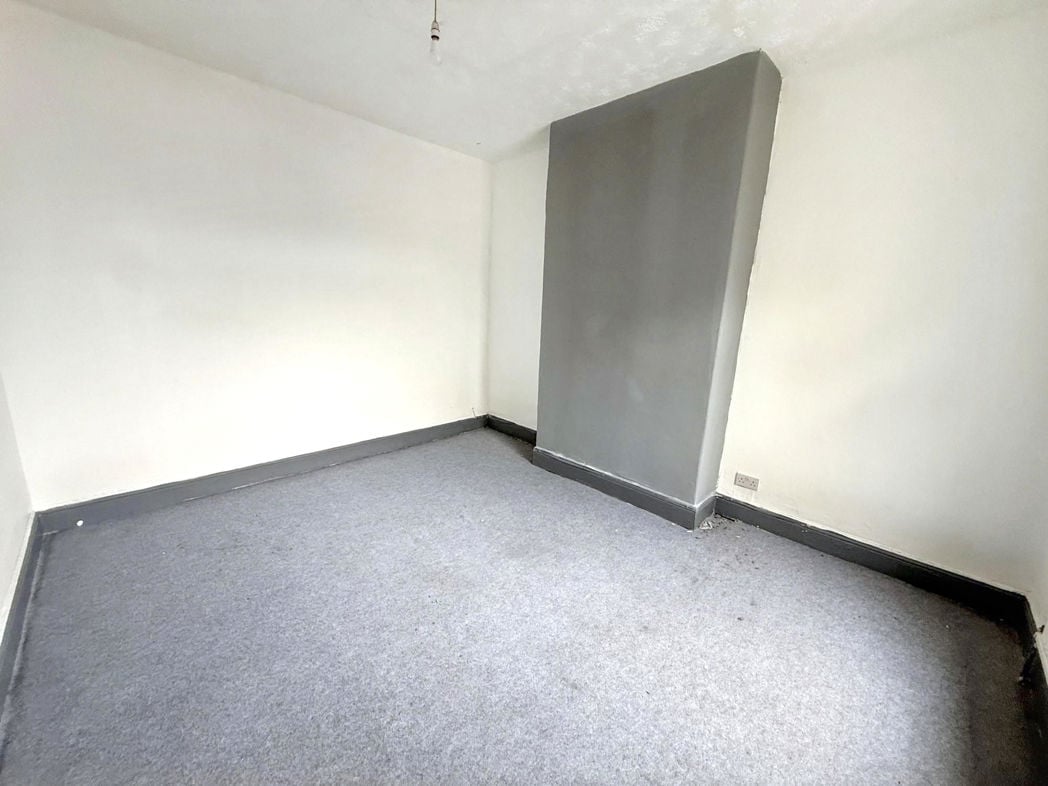Property image 10 of 12