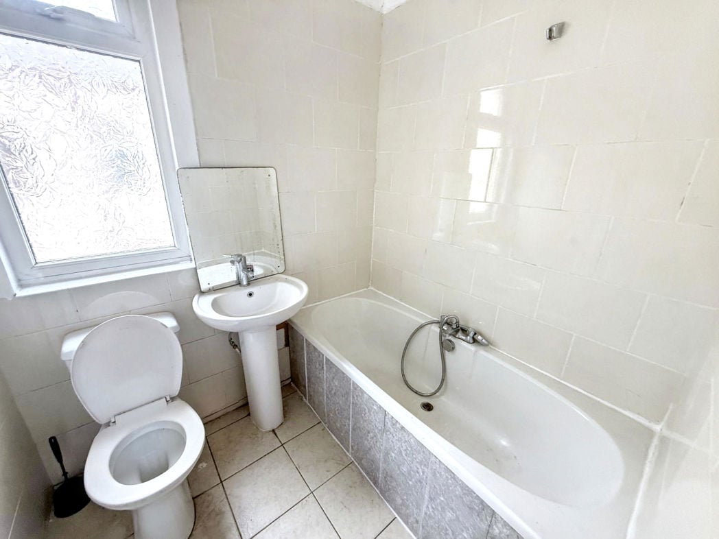 Property image 12 of 12