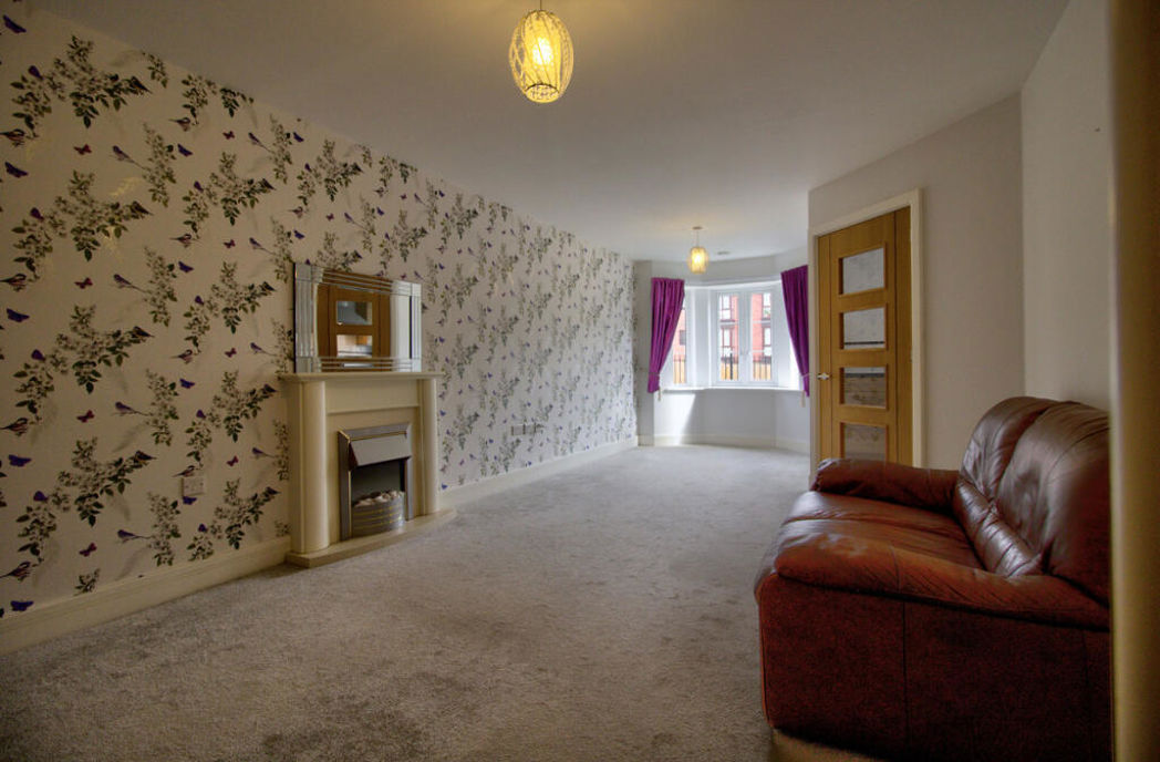 Property image 5 of 16