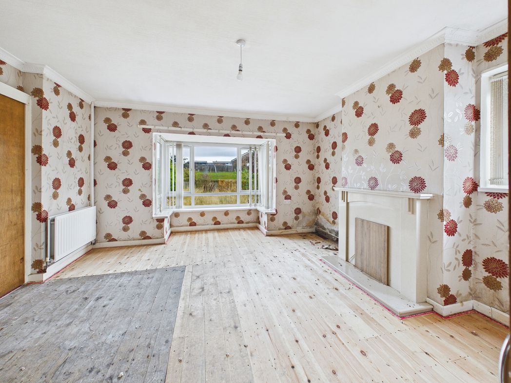 Property image 3 of 12