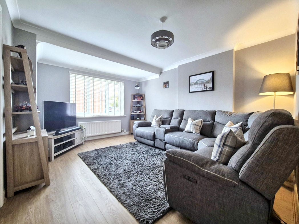 Property image 2 of 23