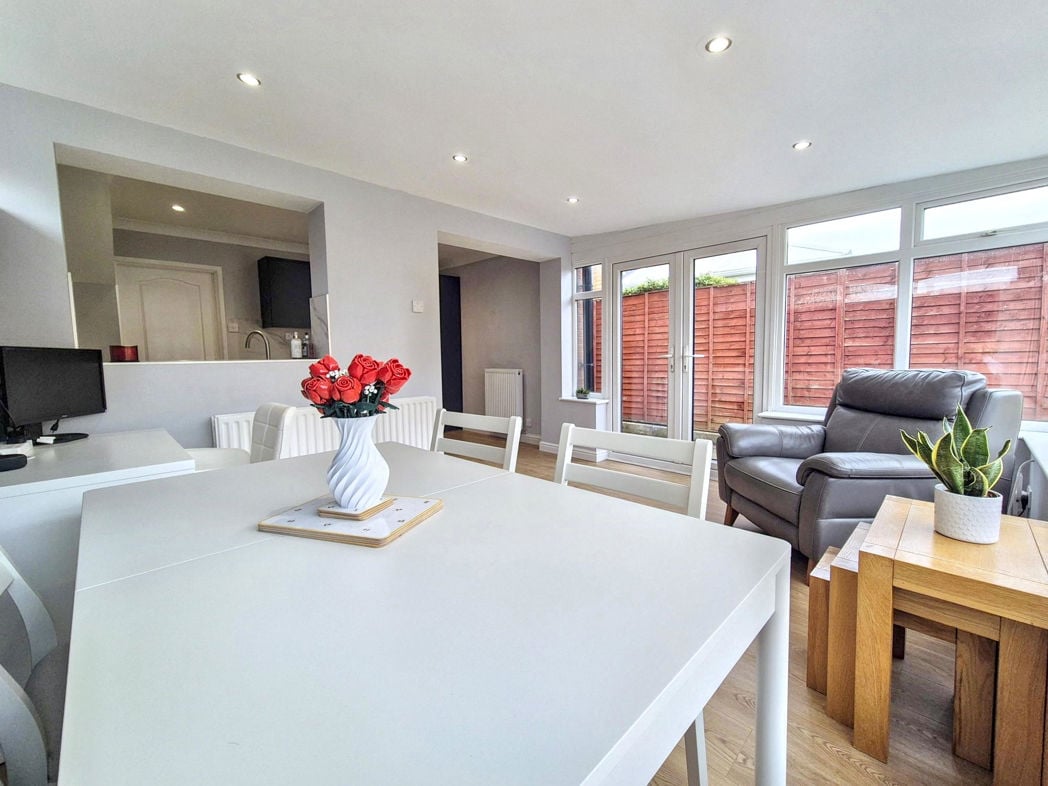 Property image 13 of 23