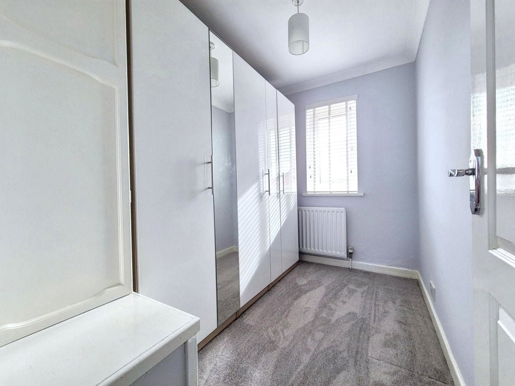 Property image 18 of 23