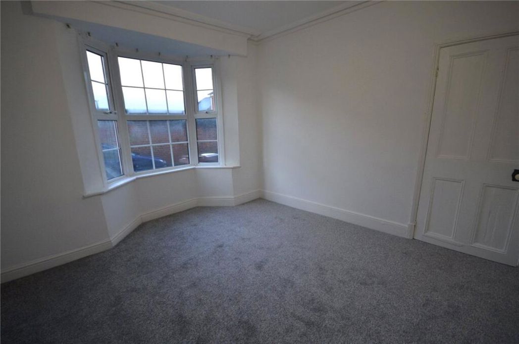 Property image 3 of 9