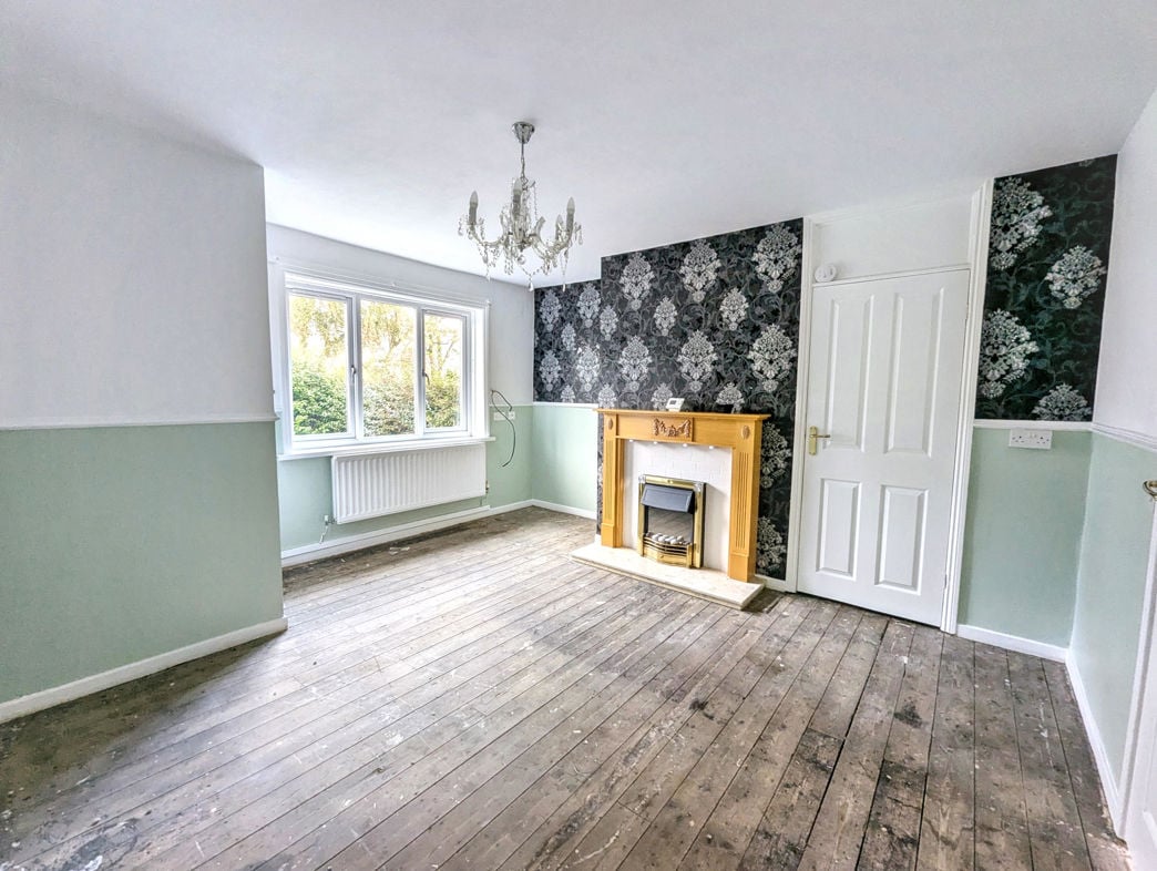 Property image 2 of 10