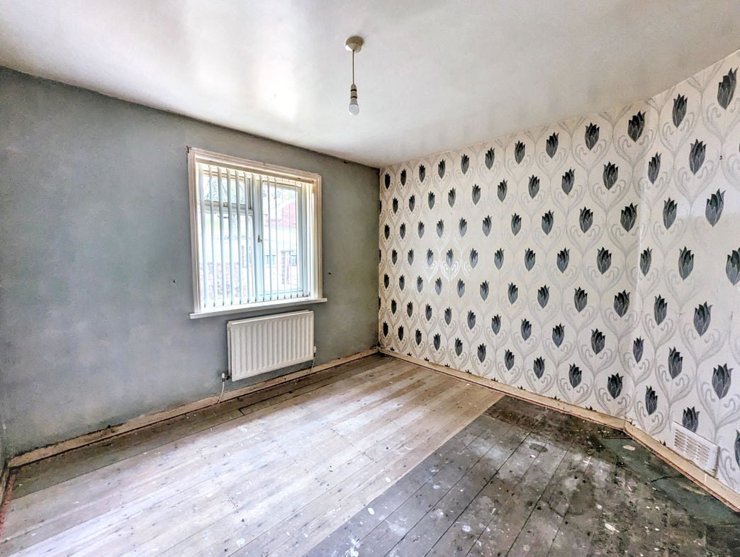 Property image 5 of 8