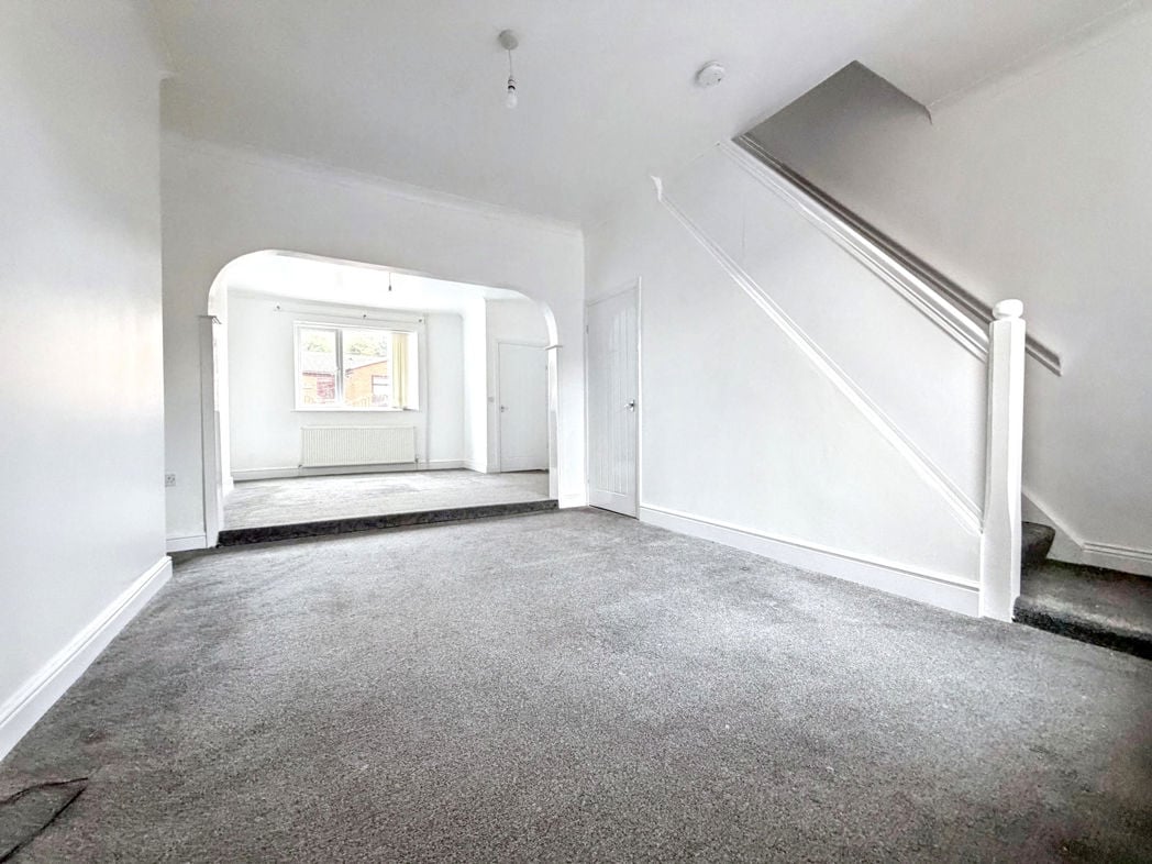 Property image 5 of 12