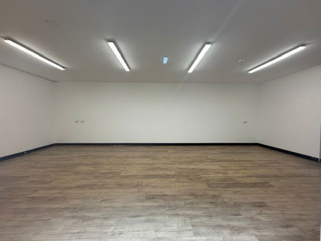 Property image 21 of 23