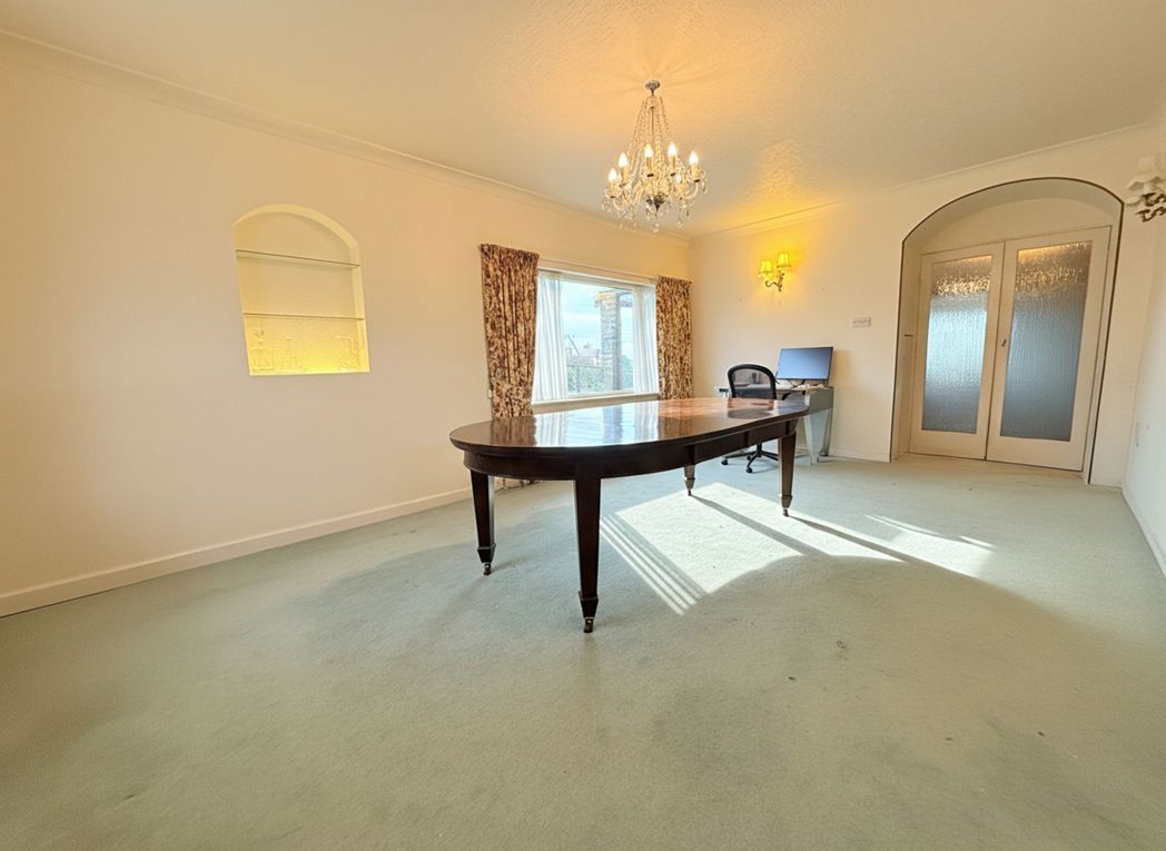 Property image 48 of 114