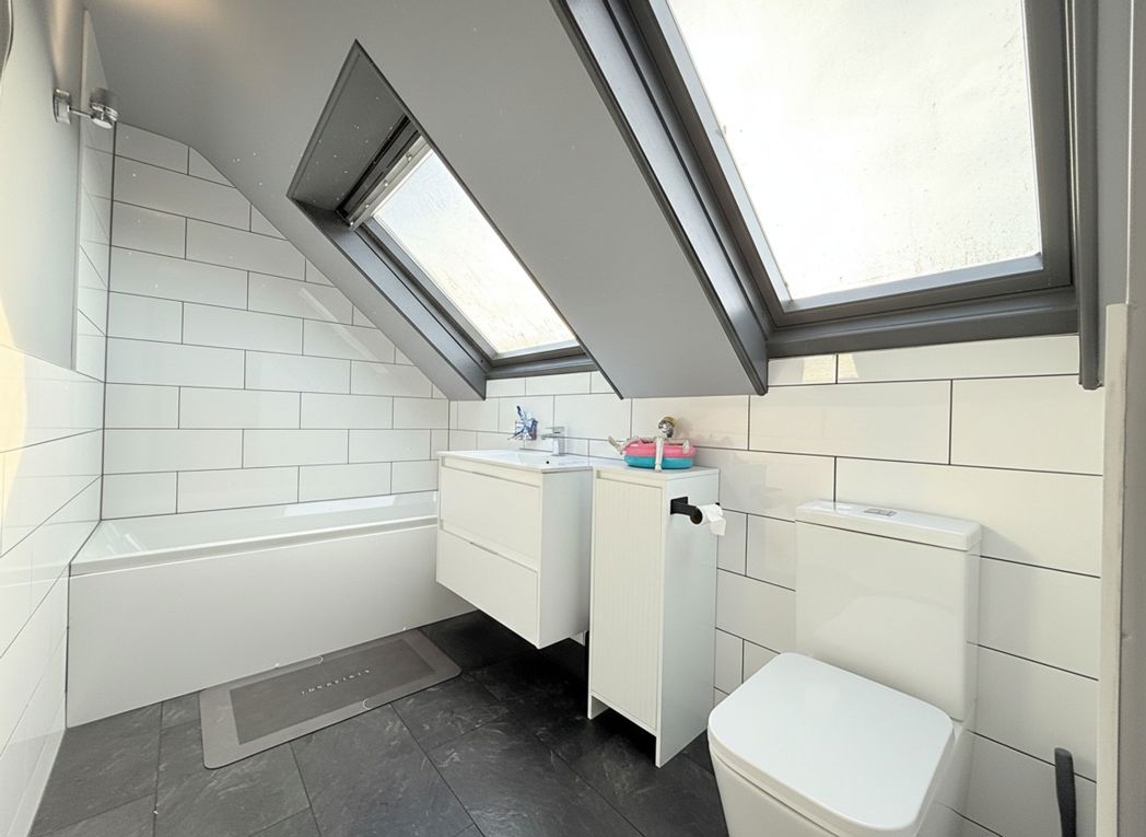 Property image 61 of 114