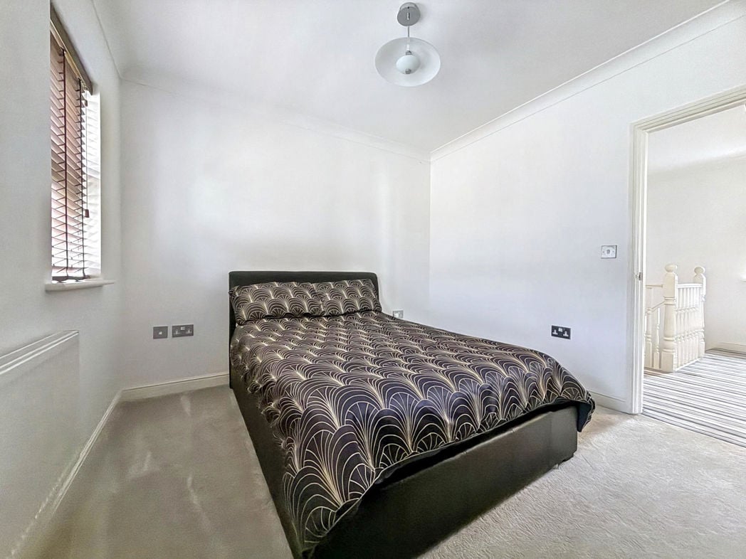 Property image 19 of 23