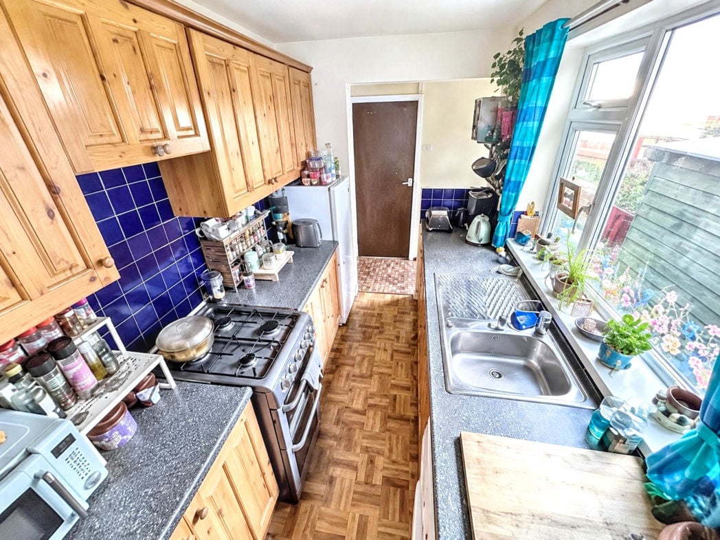 Property image 5 of 14
