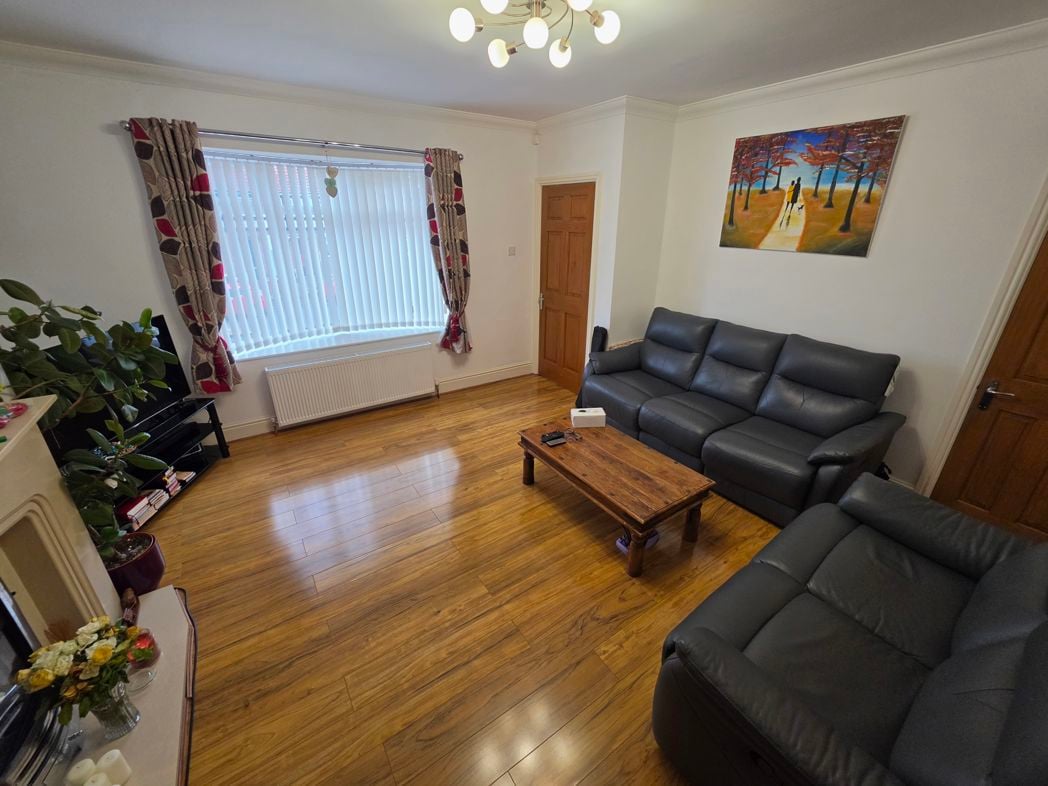 Property image 2 of 22