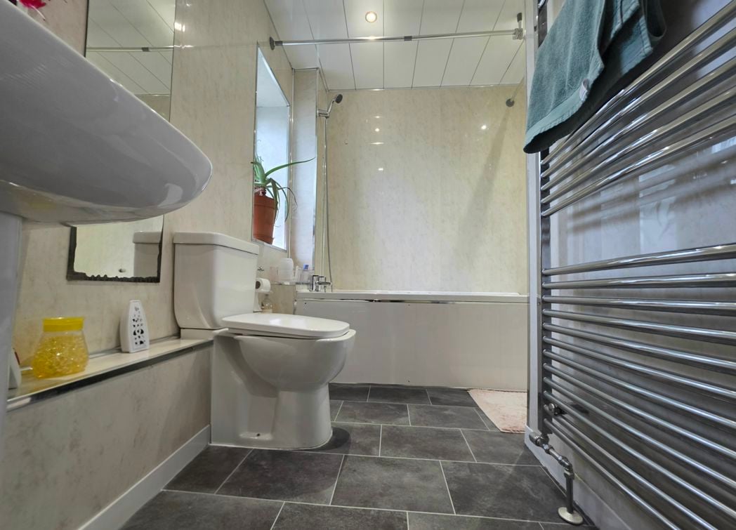 Property image 15 of 22