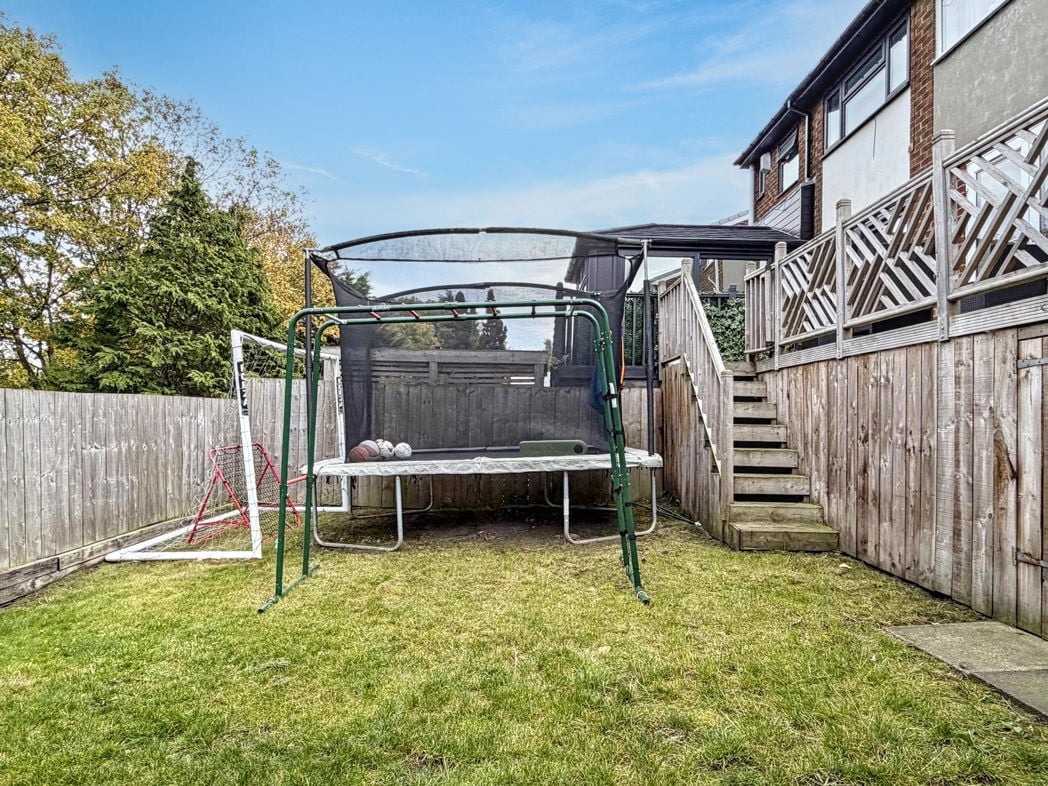 Property image 28 of 32