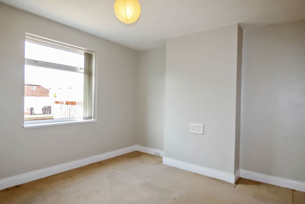 Property image 4 of 6