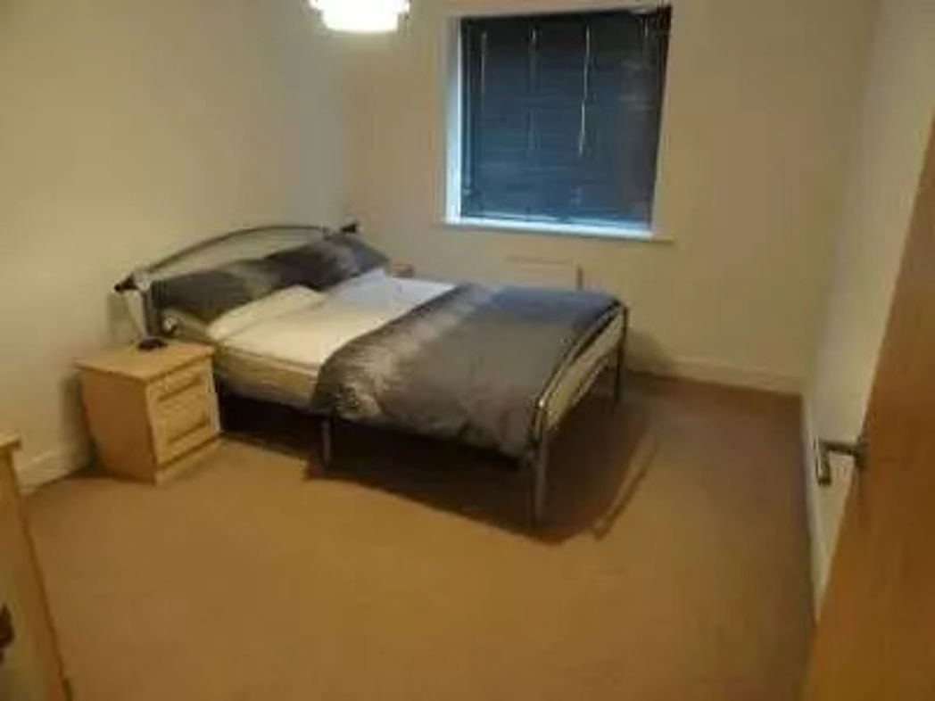 Property image 6 of 6