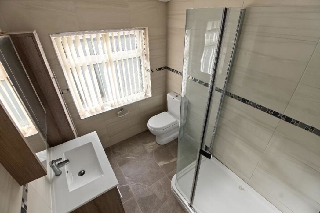 Property image 13 of 18