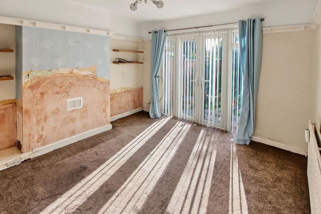 Property image 5 of 18