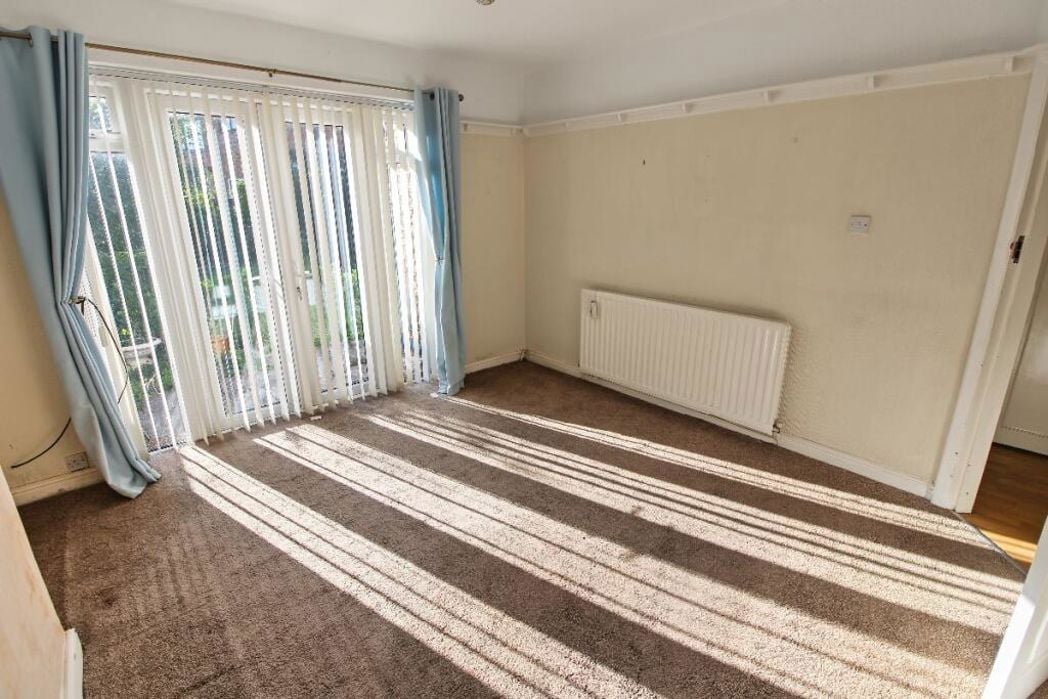 Property image 6 of 18