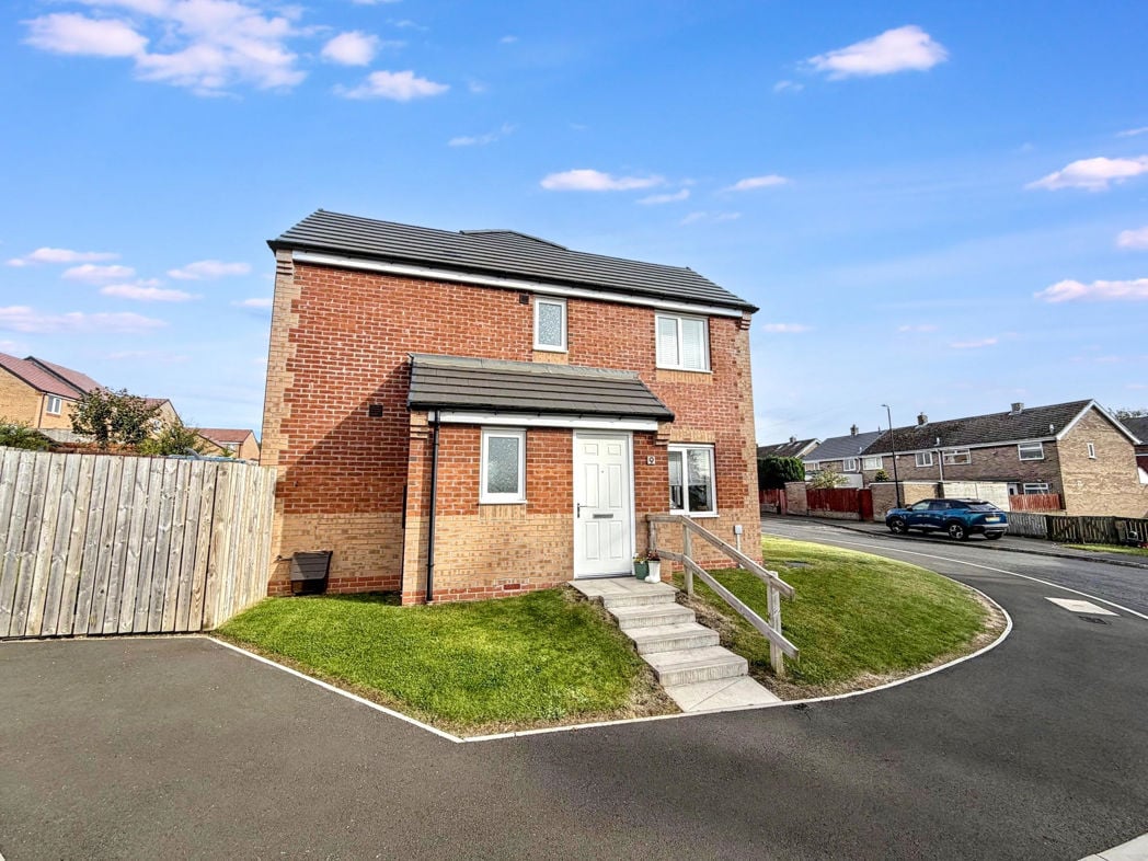 Property image 15 of 18