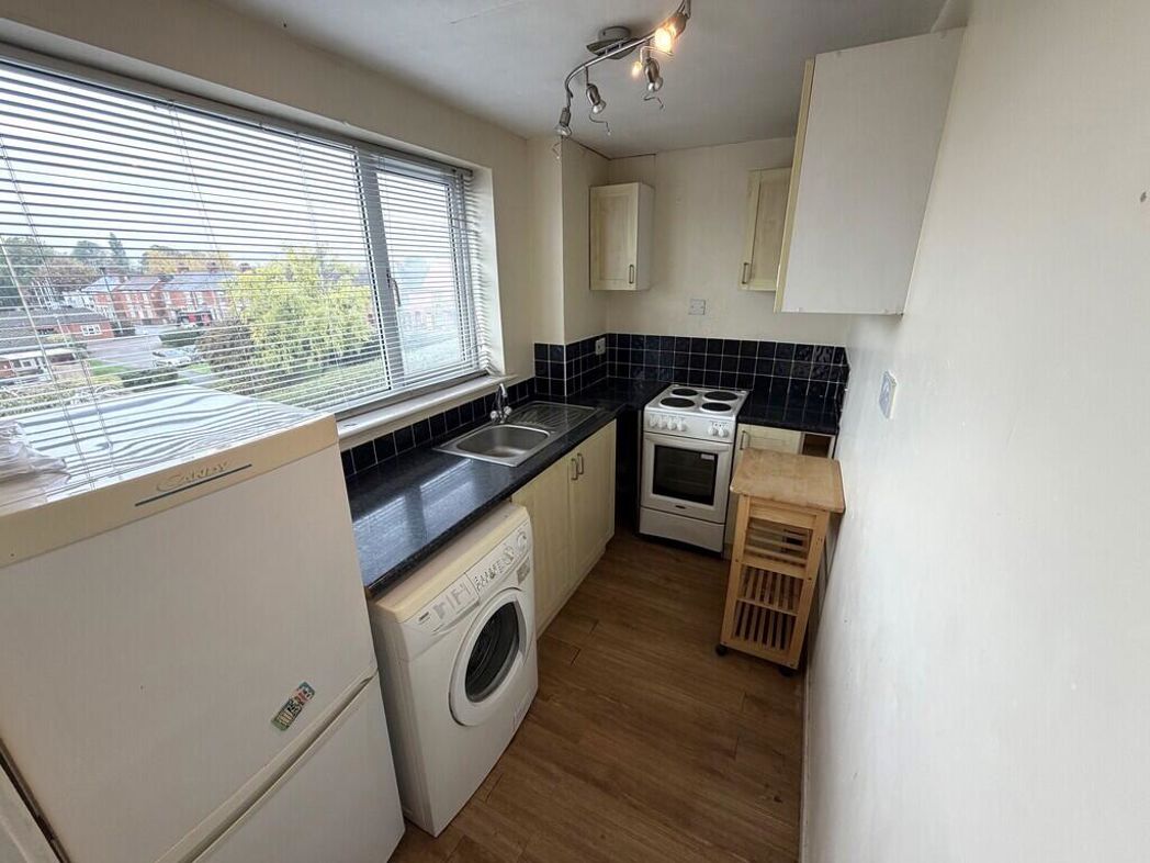 Property image 2 of 7