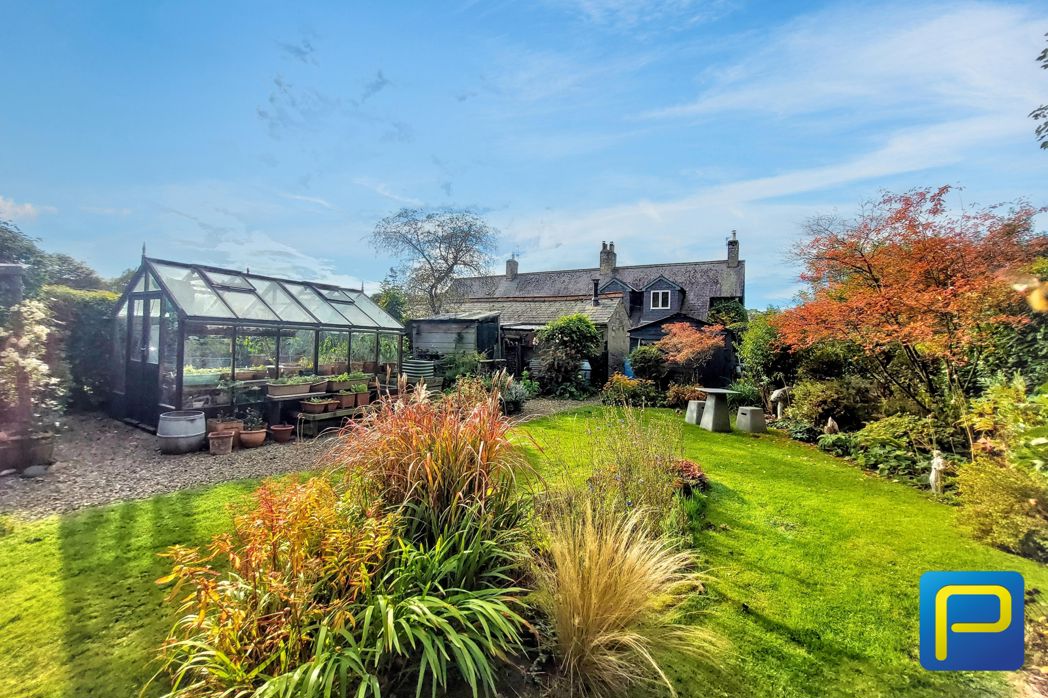 Greenhouse and Growing Area