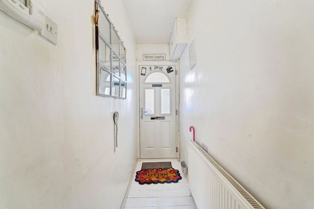 Property image 6 of 18