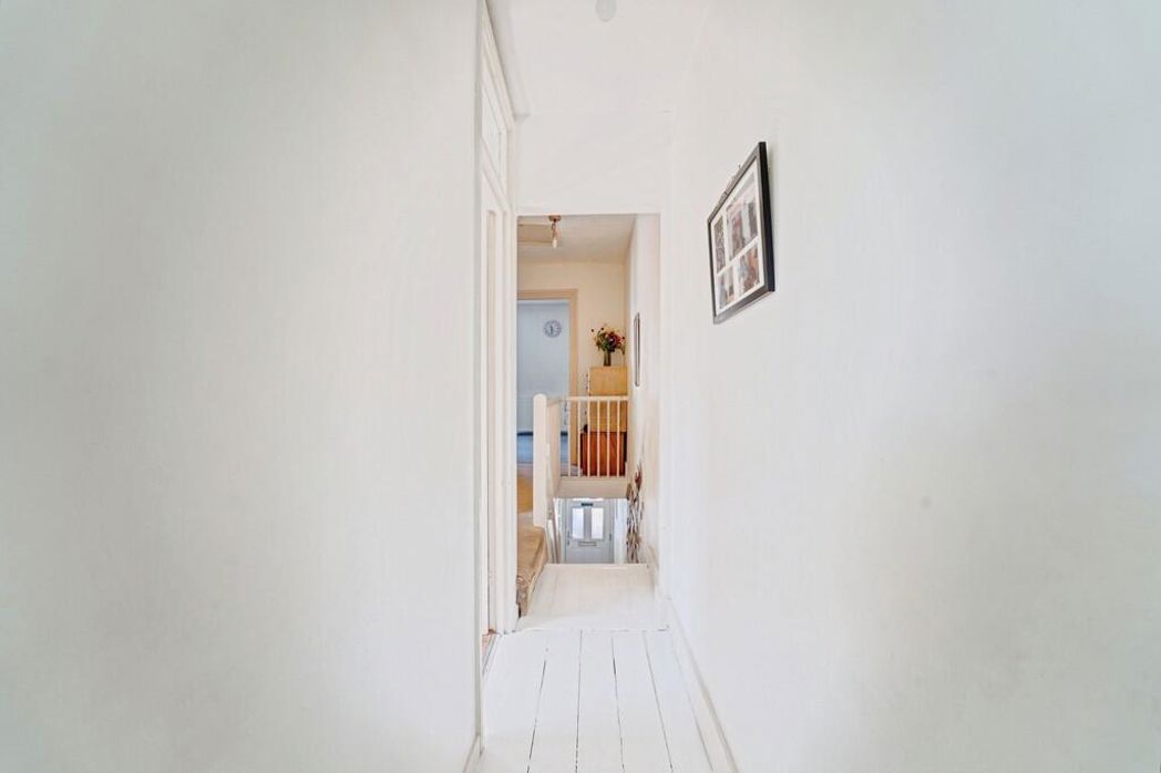 Property image 9 of 18