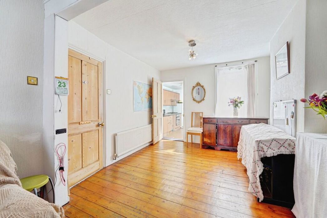 Property image 14 of 18