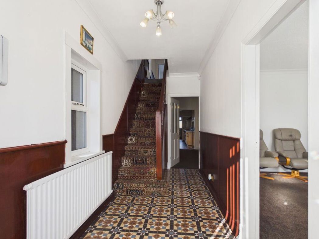 Property image 3 of 30