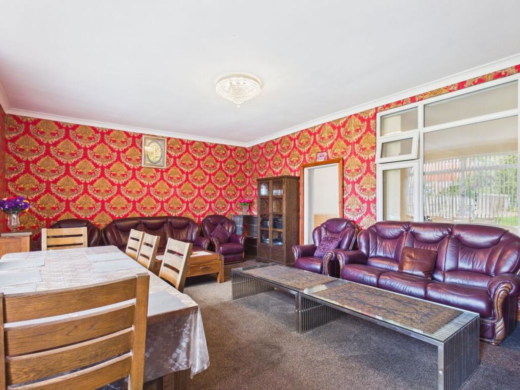 Property image 12 of 30