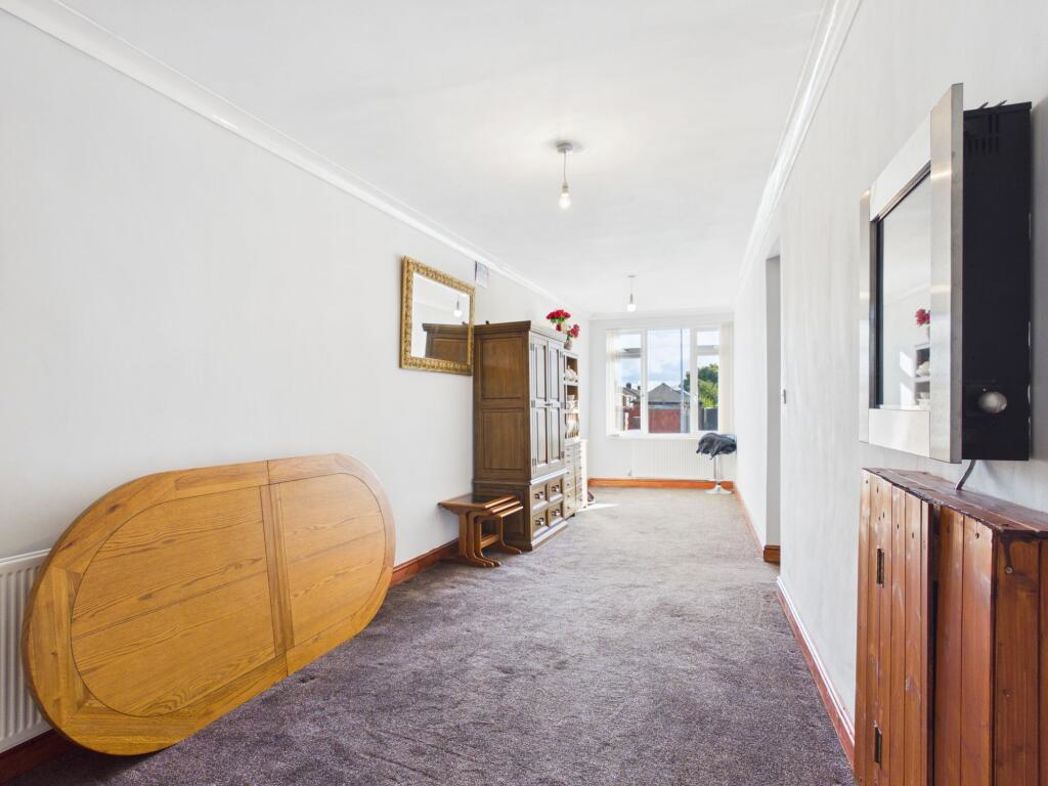 Property image 13 of 30