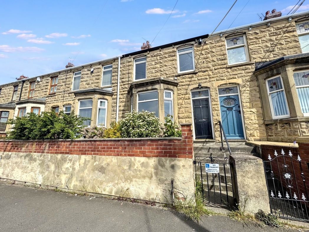 Property image 1 of 18