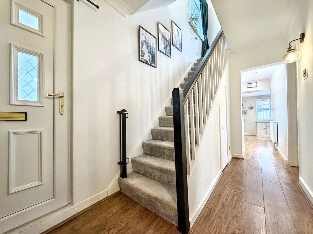 Entrance/Hallway