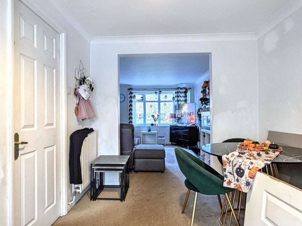 Dining Room (Additional)