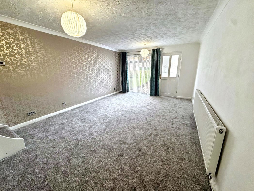 Property image 4 of 9