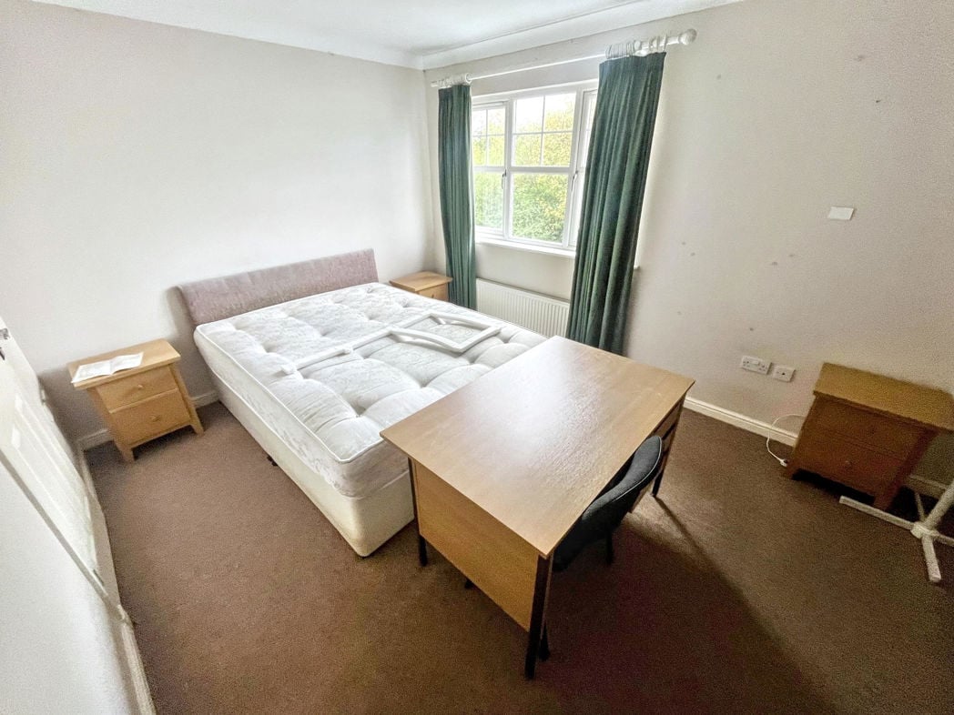 Property image 7 of 16
