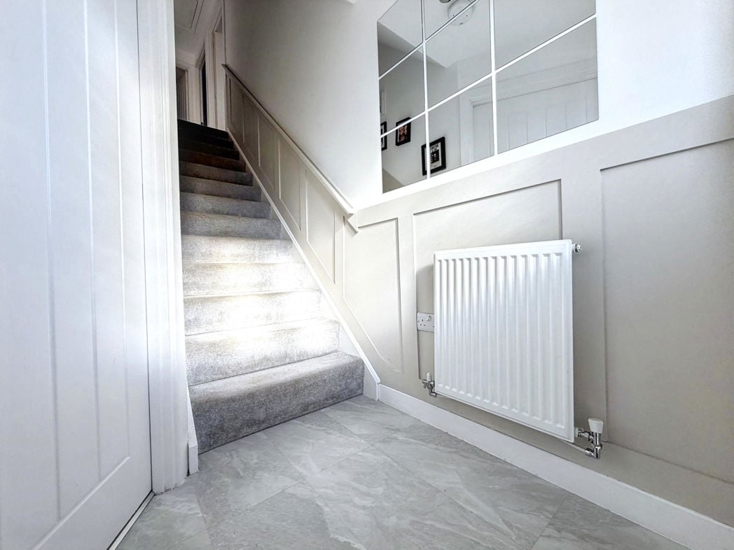 Entrance/Hallway