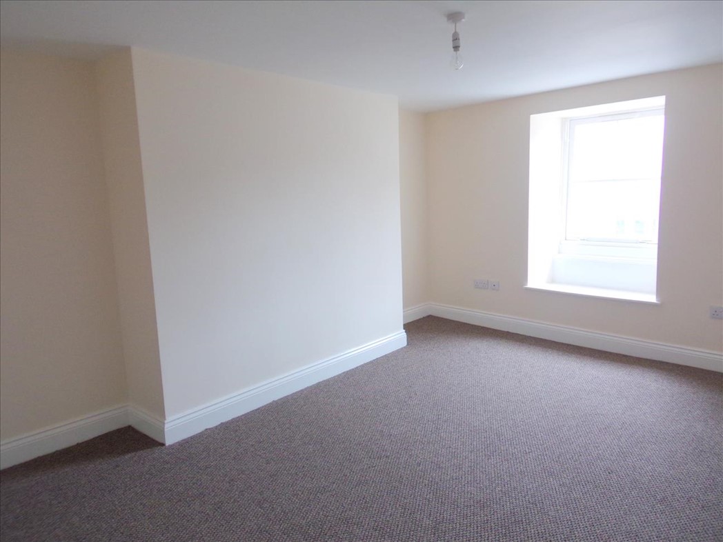 Property image 4 of 10
